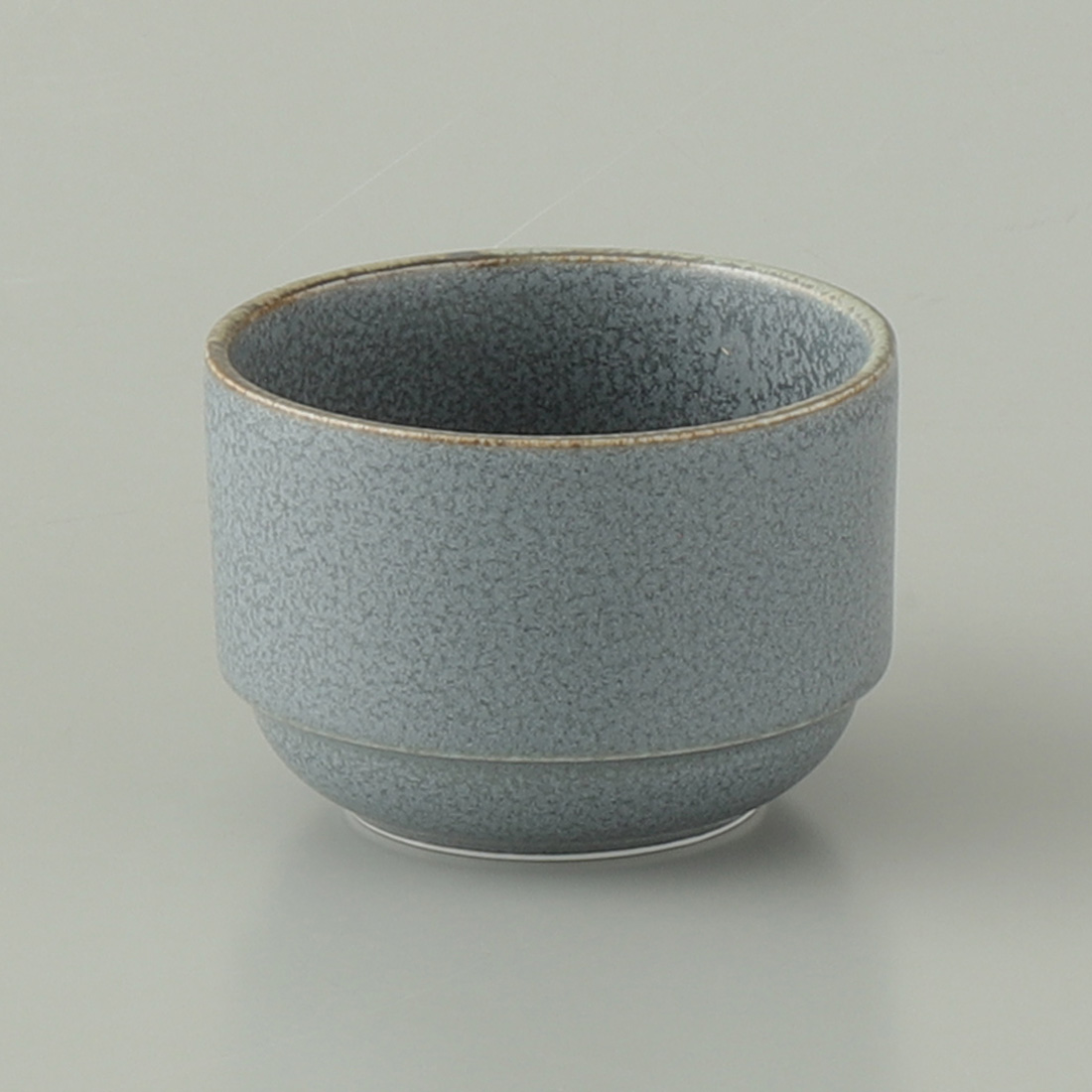 アッシュグレイカップ