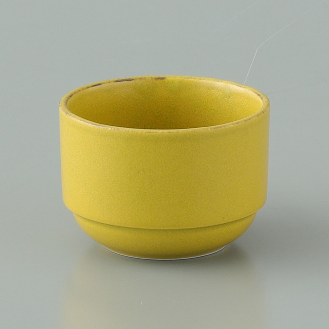 マスタードカップ