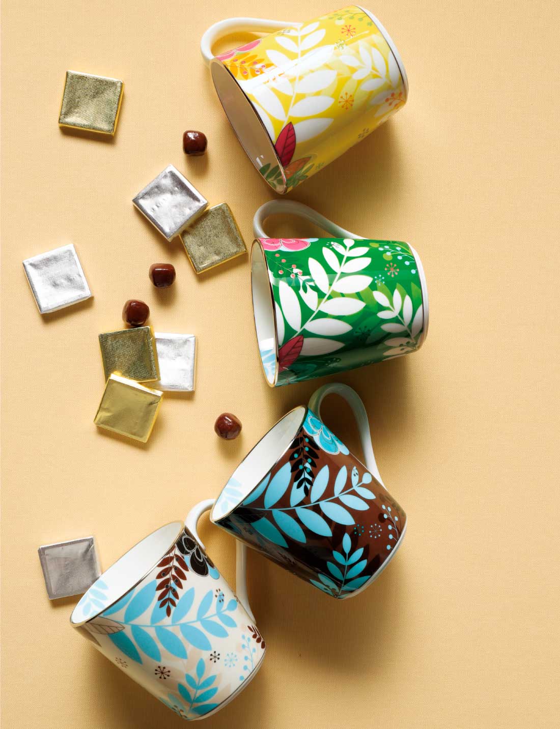 ダークブラウン