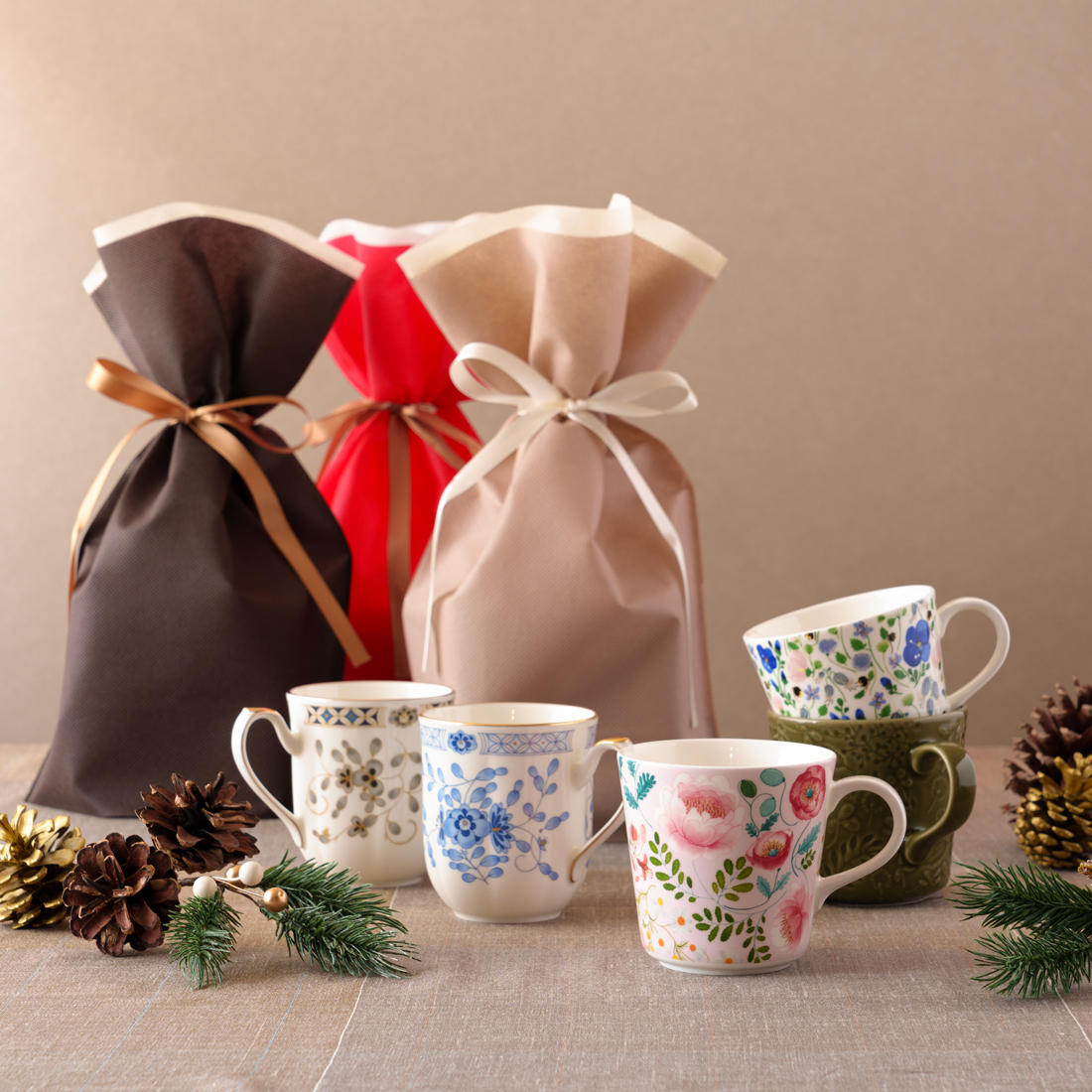 フォレストグリーン