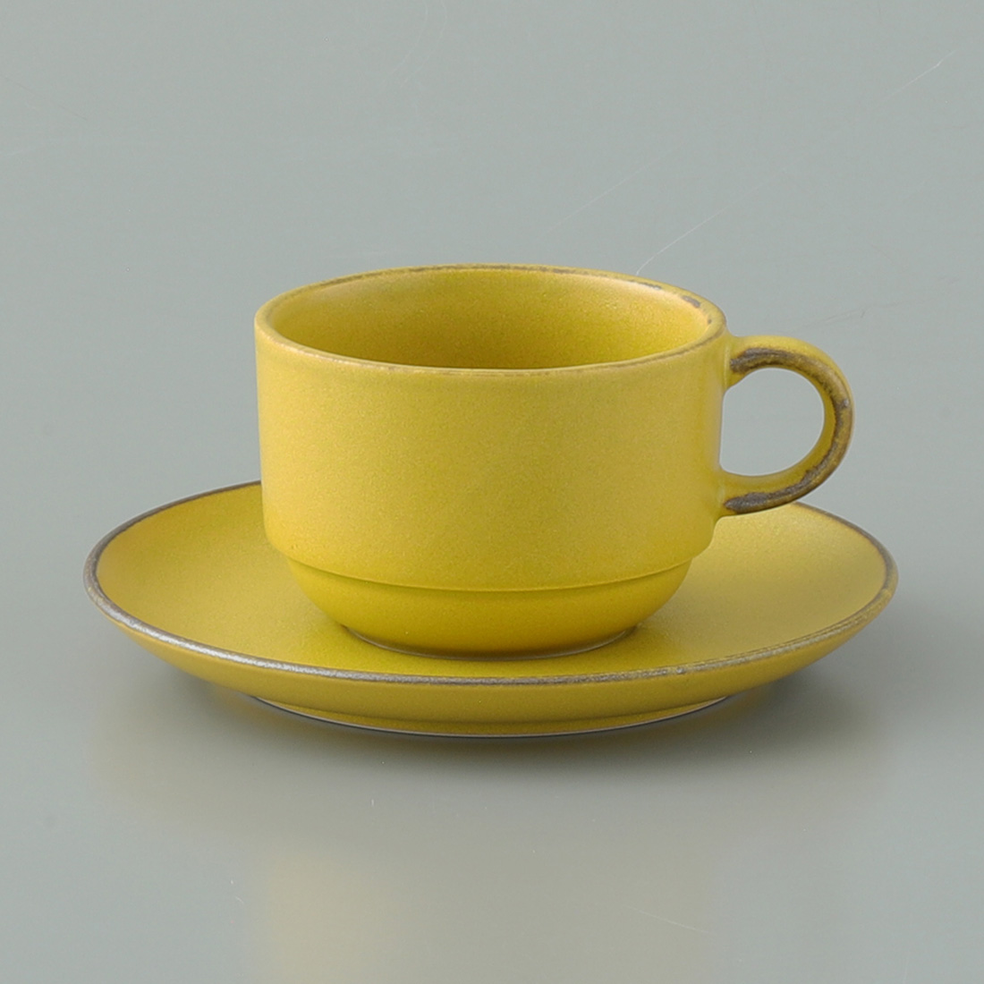 マスタードカップ