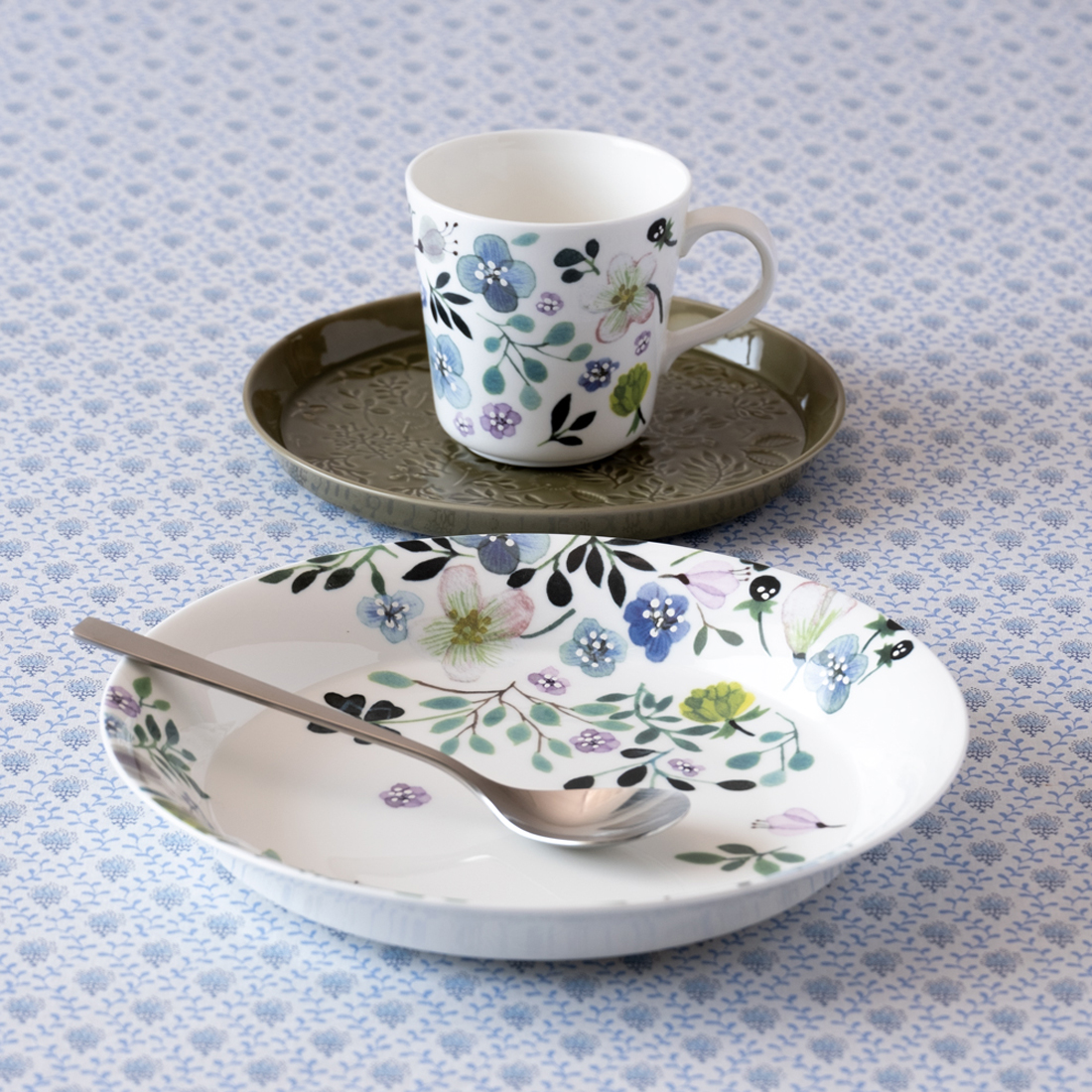 24cmパスタプレートクローバーガーデン