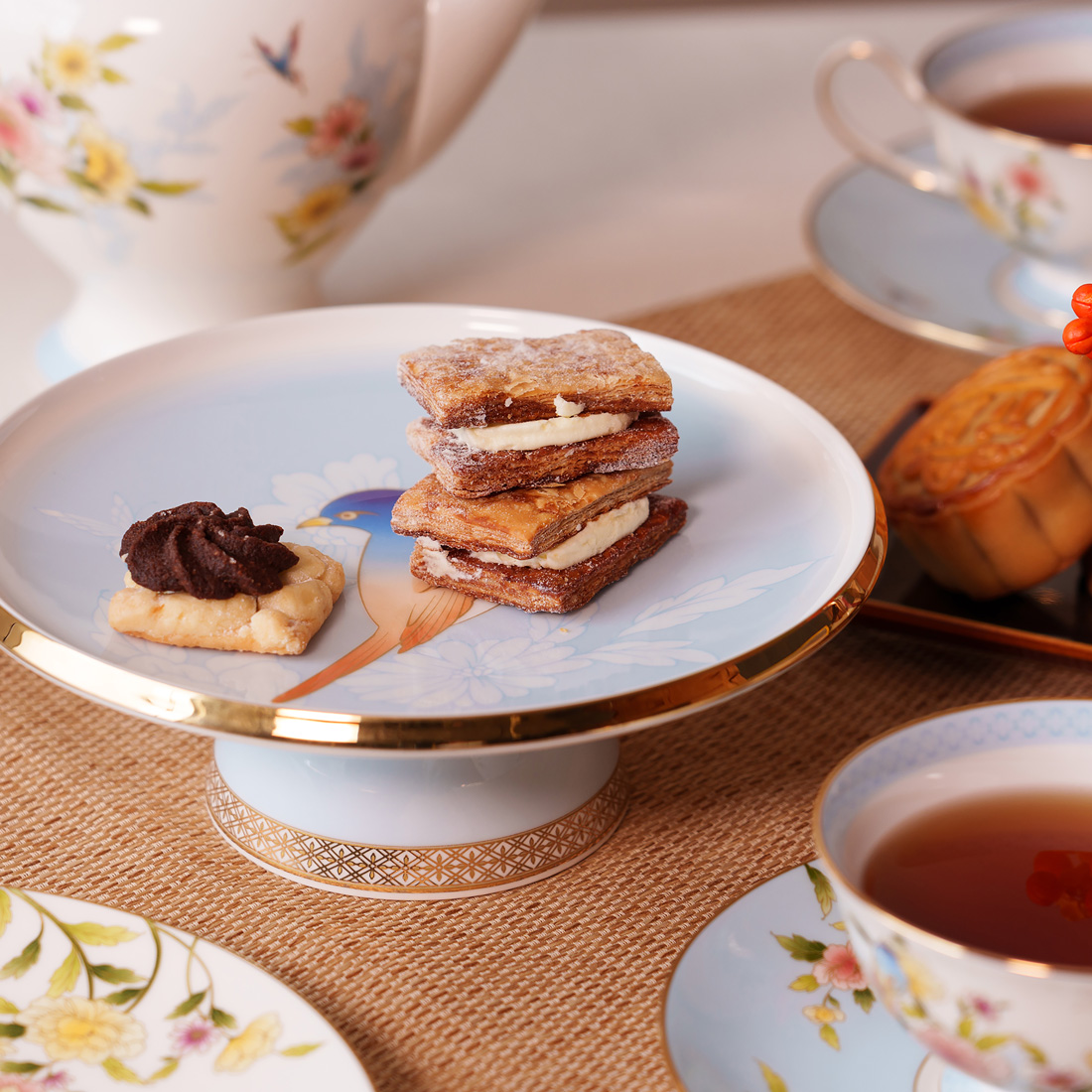 18cmフッテッドプレート