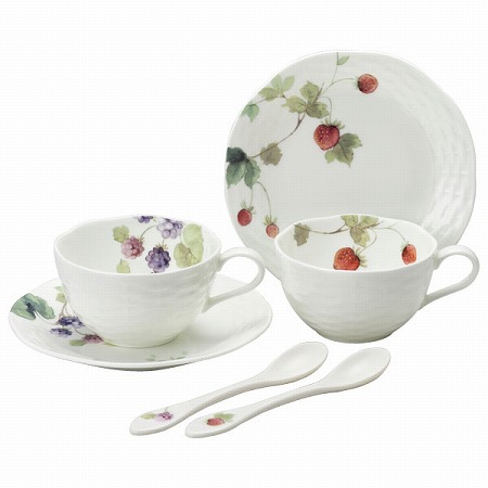 ルーシーガーデン スプーン付ティーコーヒー兼用カップ&ソーサーセット(アソート) 210cc 2人用 電子レンジ温め 食洗機対応 (96011-23132P)