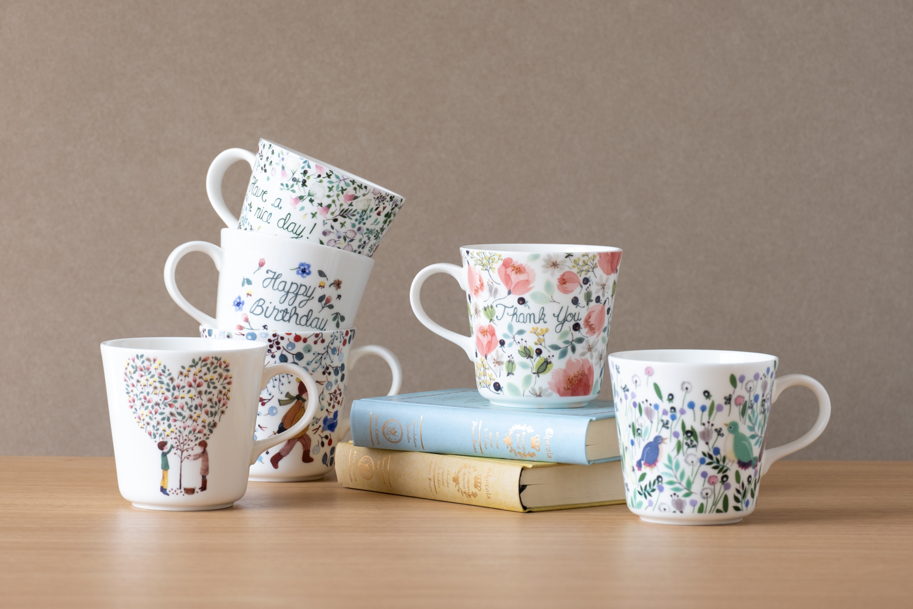 アンナエミリア グリーティングマグ